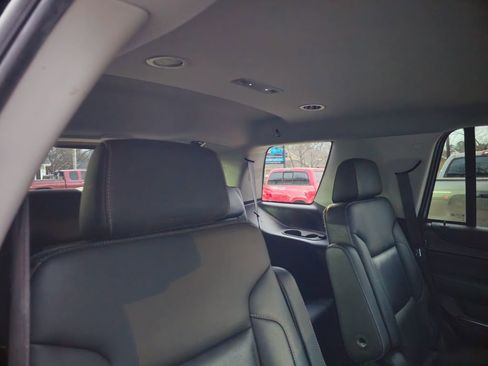 Used 2019 Chevrolet Tahoe LT image 20