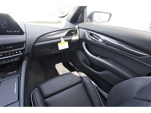 New 2026 Cadillac CT5 V Blackwing w/ Super Cruise 1 Package image 10