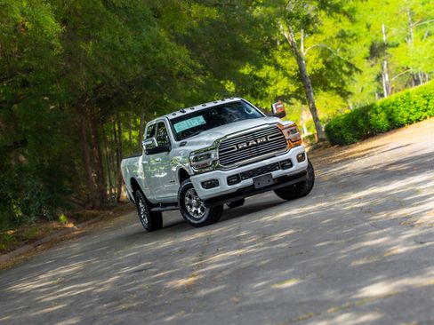 Used 2023 RAM 2500 Laramie AWD/4WD image 21