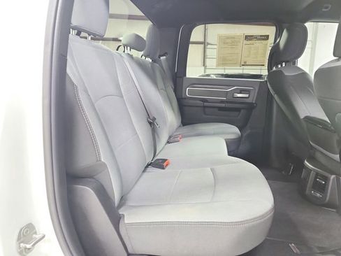 Used 2022 RAM 2500 Big Horn w/ Cold Weather Group image 36