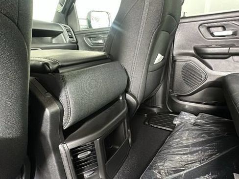 New 2026 RAM 1500 Express AWD/4WD image 13