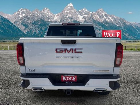 Used 2025 GMC Sierra 1500 Elevation w/ Elevation Premium Package AWD/4WD image 6
