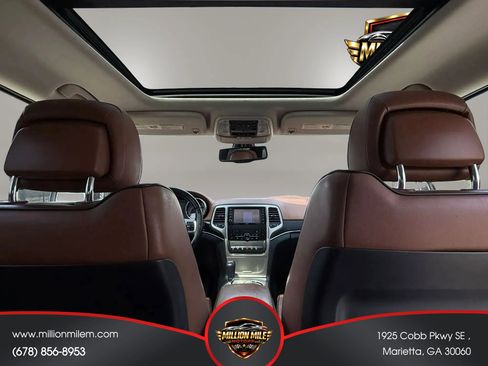 Used 2012 Jeep Grand Cherokee Overland Summit AWD/4WD image 23