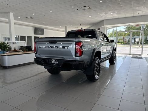 New 2025 Chevrolet Colorado ZR2 w/ Off-Road Front Bumper Package image 2