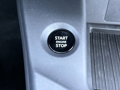 New 2026 Nissan Sentra SR w/ SR Premium Package FWD image 18