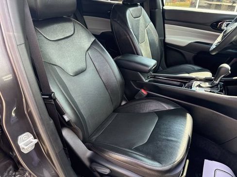 Certified 2023 Jeep Compass Limited AWD/4WD image 34