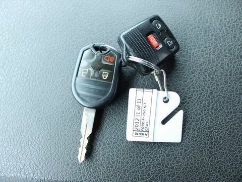 Used 2012 Ford F150 XLT w/ XLT Chrome Pkg image 25