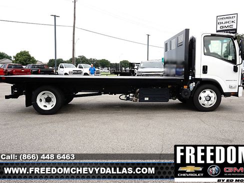 New 2025 Chevrolet Low Cab Forward 5500 XD image 37