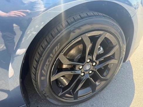 Used 2019 Ford Fusion SE w/ Equipment Group 151A FWD image 25