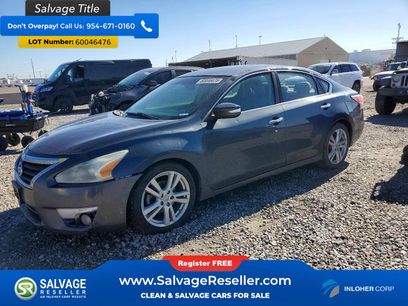 Used 2013 Nissan Altima 3.5 SL w/ Technology Pkg