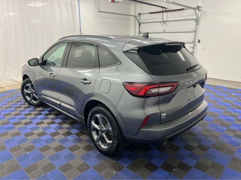 Used 2023 Ford Escape ST-Line w/ Tech Pack #1 image 9