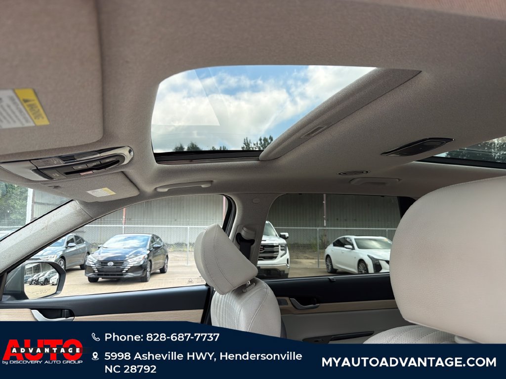 Used 2024 Hyundai Palisade Limited AWD/4WD image 28