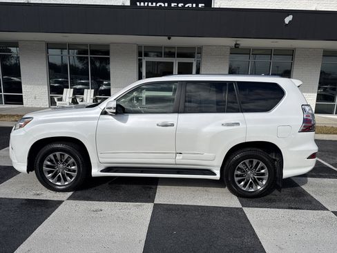 Used 2014 Lexus GX 460 Luxury image 1