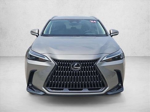 Used 2024 Lexus NX 250 FWD w/ Towing Package (2000 Lbs) image 2