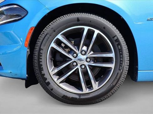 Used 2018 Dodge Charger GT AWD/4WD image 9
