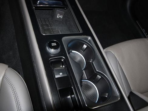 Used 2024 Lincoln Corsair Grand Touring w/ Equipment Group 301A image 17