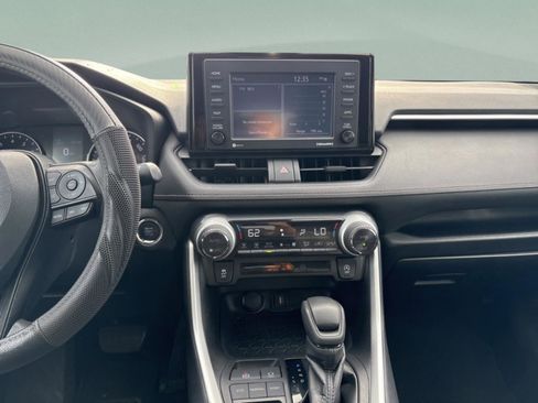 Certified 2021 Toyota RAV4 XLE image 10