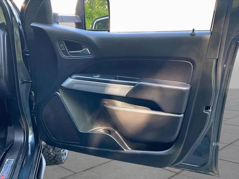 Used 2020 Chevrolet Colorado ZR2 w/ ZR2 Dusk Special Edition AWD/4WD image 21