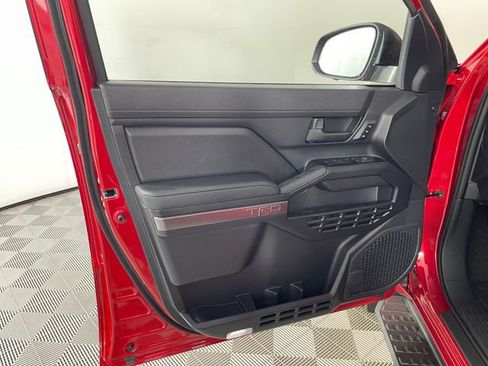 New 2026 Toyota 4Runner TRD Off-Road Premium AWD/4WD image 5