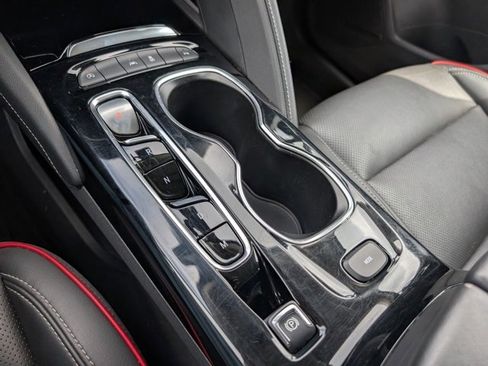 Used 2023 Buick Envision Essence w/ Sport Touring Package image 18