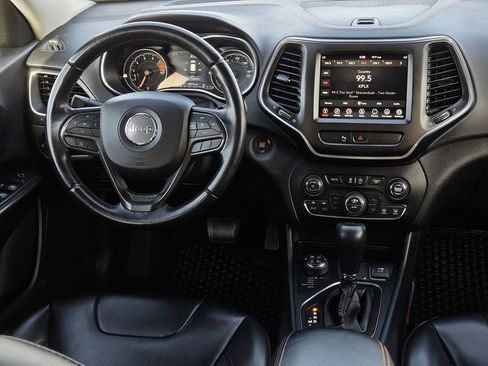 Used 2019 Jeep Cherokee Trailhawk image 33