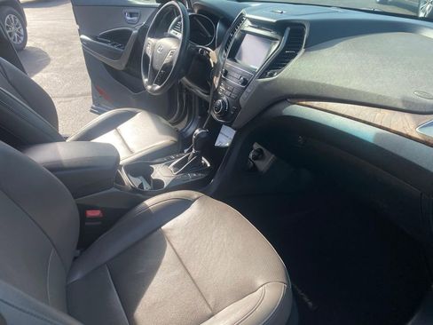 Used 2018 Hyundai Santa Fe Sport image 26