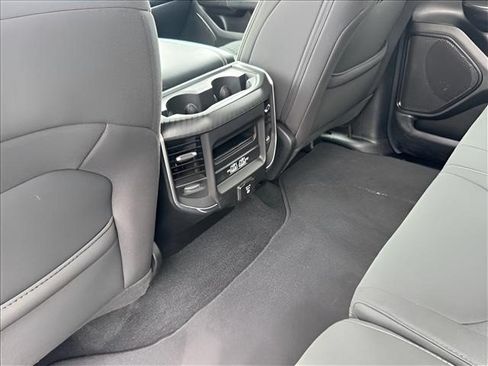 Used 2025 RAM 1500 Big Horn AWD/4WD image 16