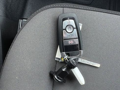 New 2026 Ford Transit 150 148 Medium Roof AWD image 19