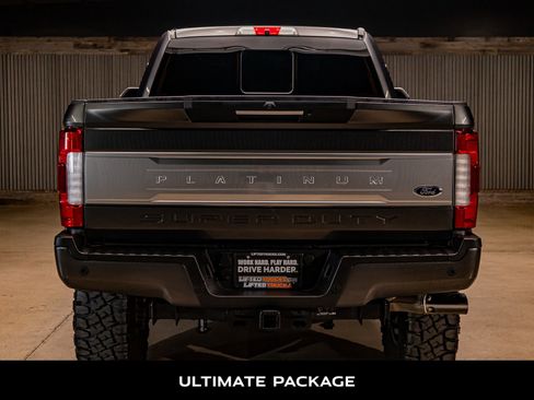 Used 2019 Ford F250 Platinum w/ Platinum Ultimate Package image 7