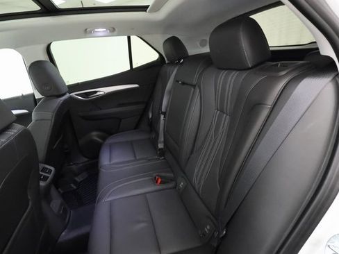 Used 2024 Buick Envision Avenir image 21