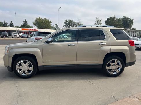Used 2012 GMC Terrain SLT FWD image 4