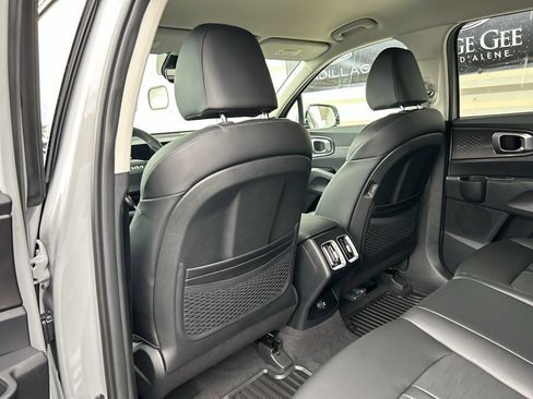 New 2026 Kia Sorento EX image 13