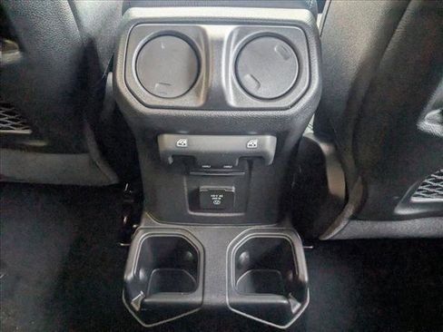 New 2026 Jeep Gladiator Mojave image 16