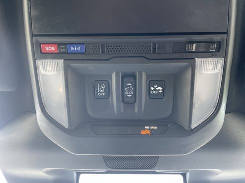 Certified 2023 Subaru Forester Wilderness AWD/4WD image 31