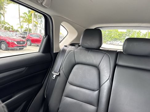Used 2024 MAZDA CX-5 AWD 2.5 S w/ Select Package image 17