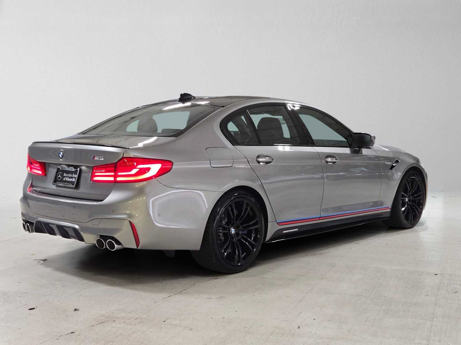 Used 2018 BMW M5 w/ Executive Package AWD/4WD image 3