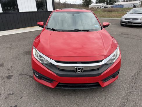 Used 2017 Honda Civic EX-T image 3