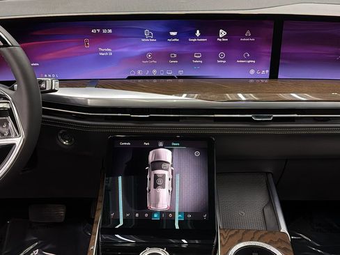 Used 2026 Cadillac Escalade Platinum Sport w/ LPO, ONYX Package image 18