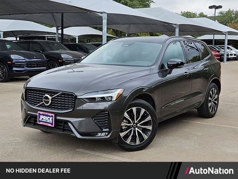 Used 2025 Volvo XC60 B5 Core AWD/4WD image 1