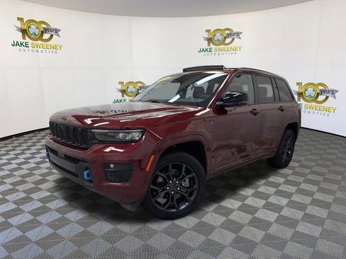 Used 2024 Jeep Grand Cherokee Limited 4xe image 4