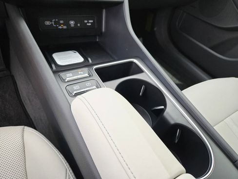 New 2026 Hyundai Sonata Limited FWD image 13