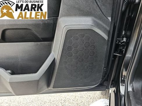Used 2025 RAM 2500 Big Horn AWD/4WD image 23