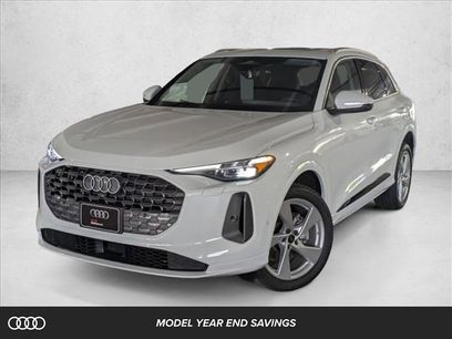 New 2025 Audi Q5 Premium Plus