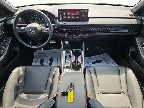 Used 2023 Honda Accord Sport image 12