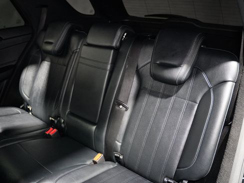 Used 2018 Mercedes-Benz GLE 350 image 17