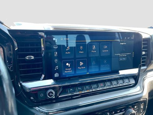 Used 2022 Chevrolet Silverado 1500 ZR2 w/ Technology Package image 14