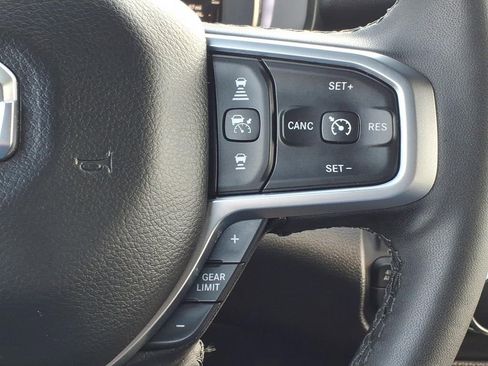 Used 2025 RAM 1500 Big Horn image 10