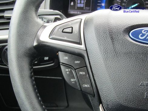 Certified 2024 Ford Edge SEL w/ Convenience Package AWD/4WD image 36