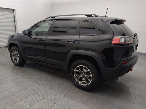 Used 2022 Jeep Cherokee Trailhawk image 3