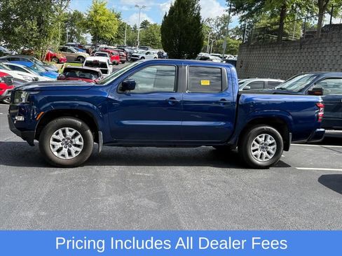 Used 2022 Nissan Frontier SV AWD/4WD image 4